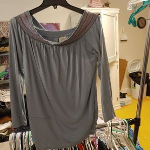 Know Rose off/on shoulder blouse